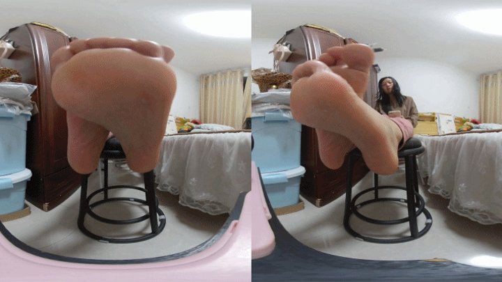 3DVR180 MARTIN placed his dwarf feet together and shamefully rubbed them togethe