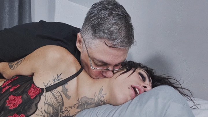 ADORE AND DELIGHT IN MY BELOVED'S NECK - BY BABE AND RENATO COLOSSOS - Clip 3