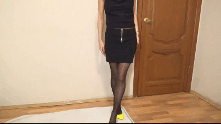 Gift in Pantyhose!