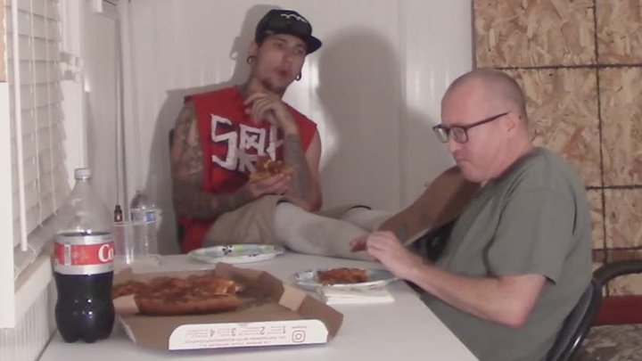 SKATER DUDE JEREMY - EATING DINNER WITH THE NERD