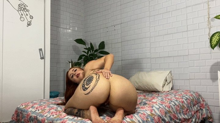REDHEAD FARTING, STINKY, LONG AND VERY HORNY FOR YOU CLIP 4 BY ARIEL CAM FULL HD