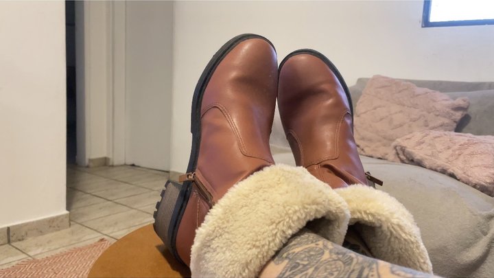 taking off the smelly boots