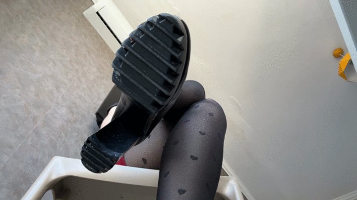 Shoe dangling and foot domination!