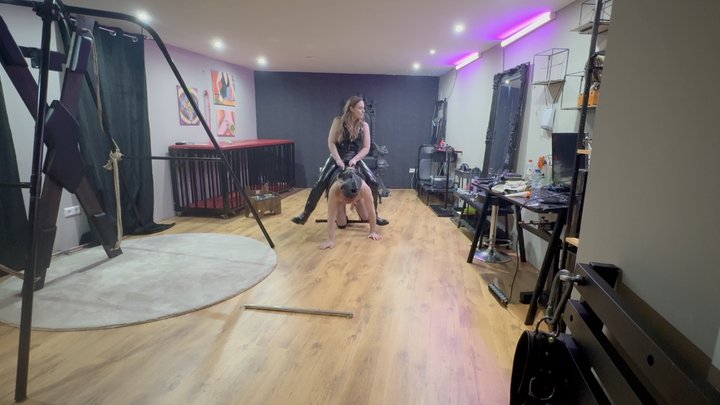 pony play riding obstacle cours and foot worship female donination