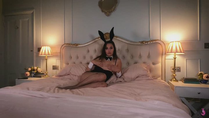 Playboybunny JOI