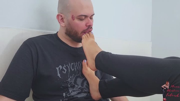 Foot Worship, part 1, by Maitê Presone and Slave Mude, FULL HD