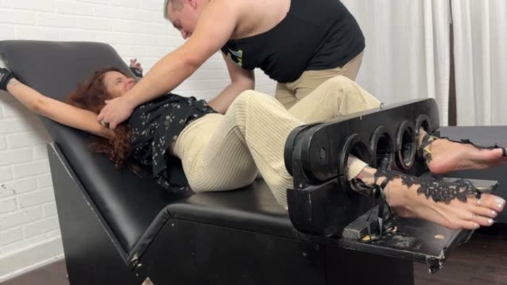 Ginary Howling and Laughs in the Tickling Chair