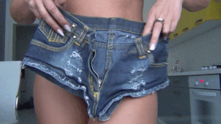 Lory is stuck in her favorite pair of denim shorts BB