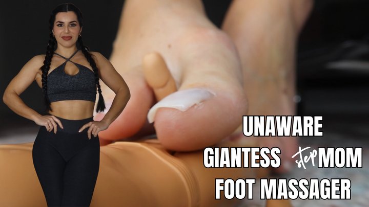Unaware giantess stepmom foot massager part 2 - OnlyVanessa (custom clip)