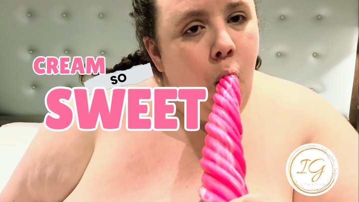 Brunette BBWSSBBW Masturbates in a Hotel Room and Tastes Her Cream