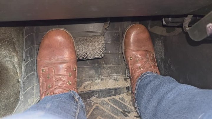 Playing around in Guess boots