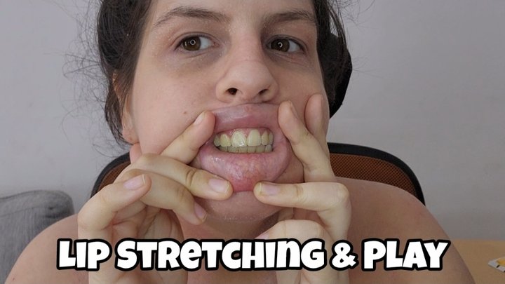 Lip Stretching & Teasing – Pulling My Lips Wide with My Fingers
