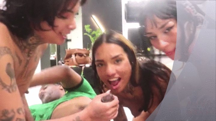 THREE SEXY YOUNG LATINAS ANAL SLUTS FOURSOME