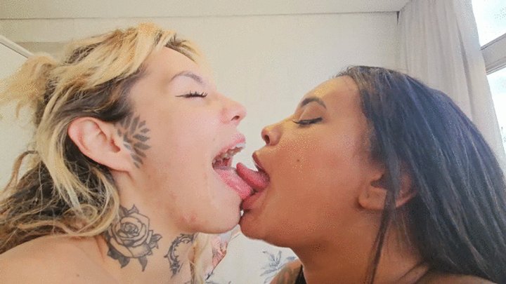TONGUE WITH TONGUE, NAUGHTY AND WET KISS - BY LUANA LIMA AND KYRA SEX - PART 4