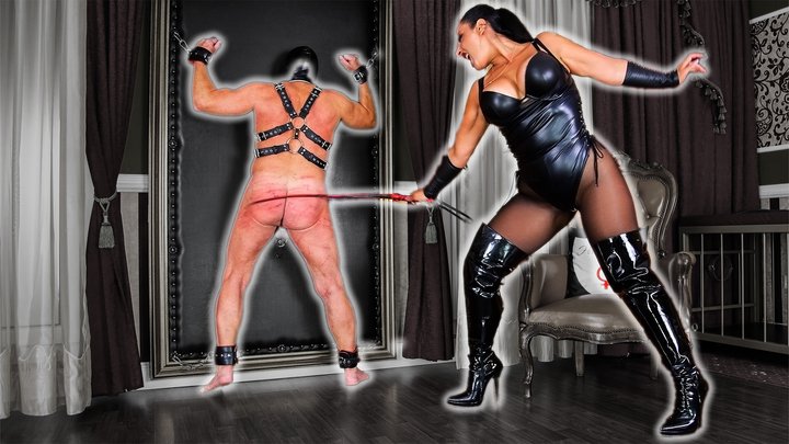 Whipping and Tickle Torment: Matriarch Ezada Sinn breaks chattel Doi at The Hous