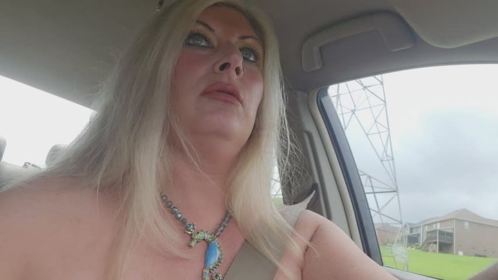 Desperation and outdoor woods pee