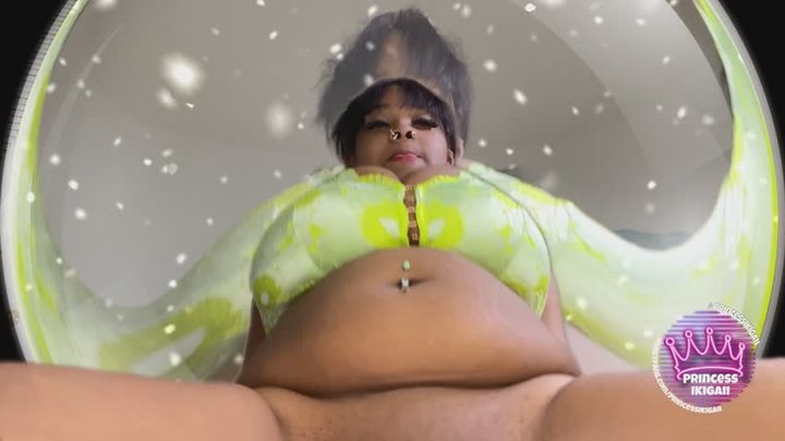 Titty and bra bouncing DayDream