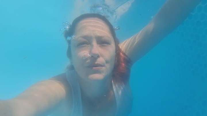 5 min of Blowing Bubbles underwater