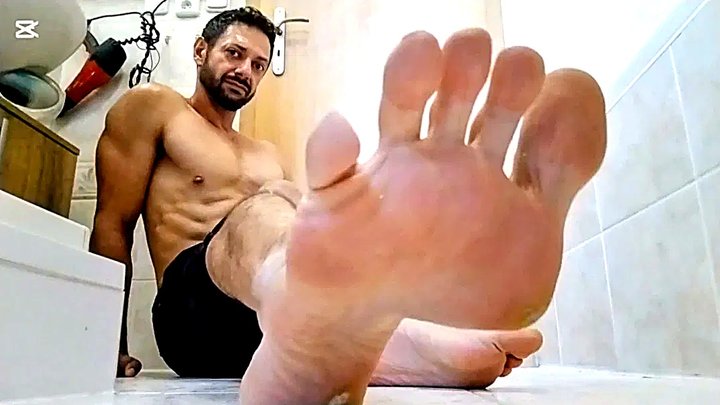 "Bare Feet Tease – Socks Off & Rough Solo Show" (5:00 min)