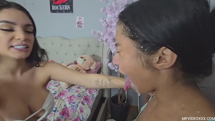 SPITTING REAL HUMILHATION BIRTHDAY GIFT - FEATURE FILM VOL #232 - LARISSA JK - N