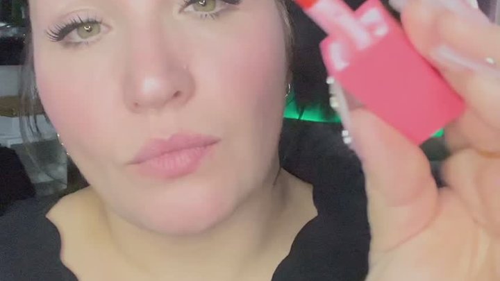 What’s your favorite color? | Lip & mouth fetish