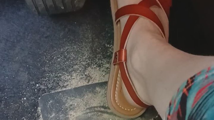 Evalynn with the loaner in sandals