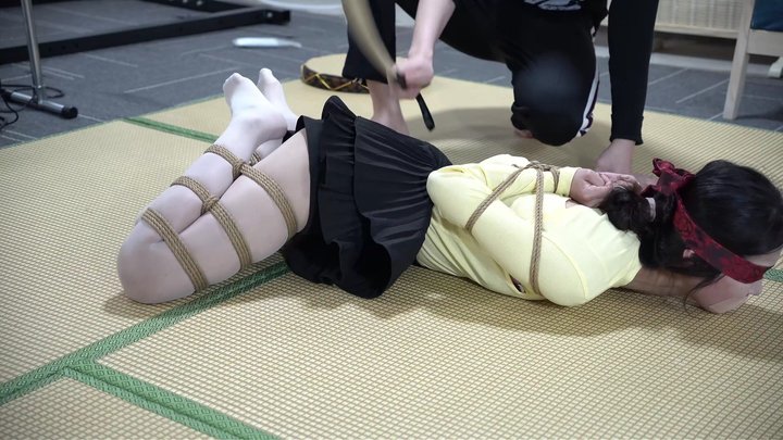 Girlfriend rope bondage, pig bondage, game