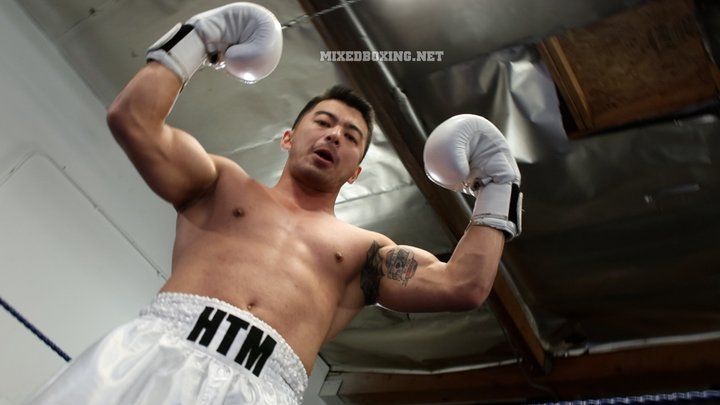 Boxing vs Jacked the Ripped - Asian Muscle Stud POV Boxing