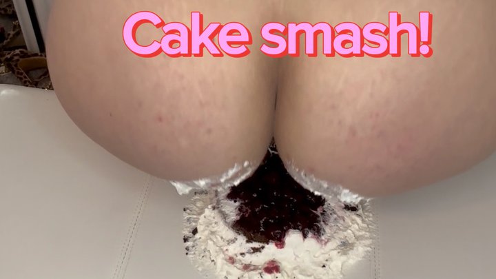 cake crushing with my big phat ass