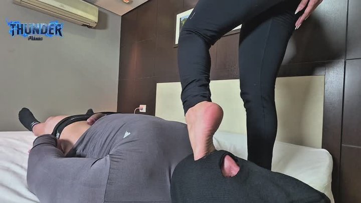 #5 (Part 3) - Luna Blanche Volkova Meaty Stinky Soles and Heels