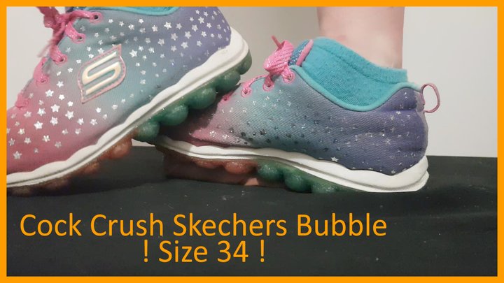 LittleShoes - Cock Crush Skechers Bubble Size 34 | 043A