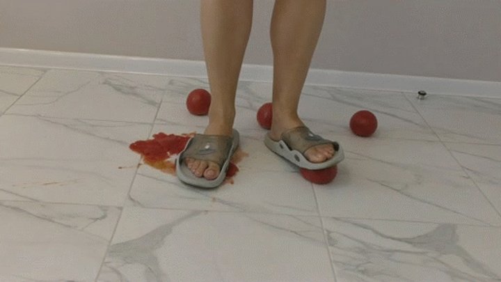 Crush tomatoes in my beach flip-flops MP4 FULL HD 1080p