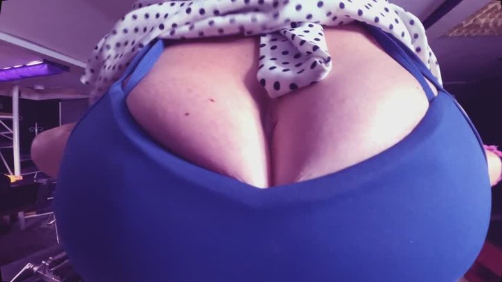 Big Tits Bouncing