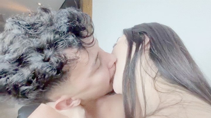 Sweet and intense kisses between a young couple - by Rick Wink and Luna Salvator