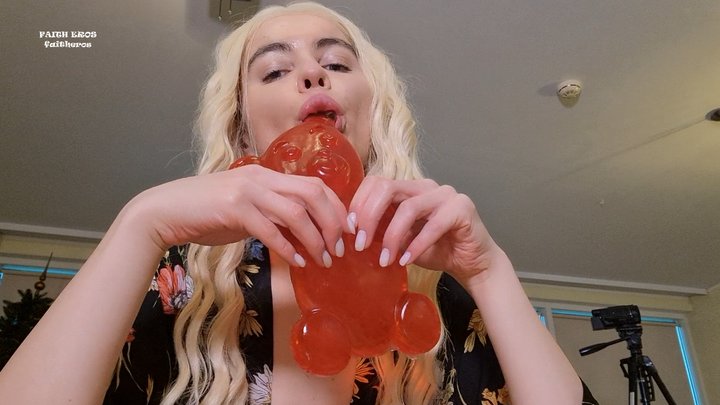 DAY 7 OF VORE SLAVE TRAINING - The First Descent