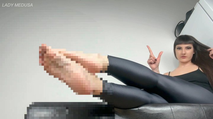 A fucking loser will never deserve to touch my feet - pixel porn version, foot h