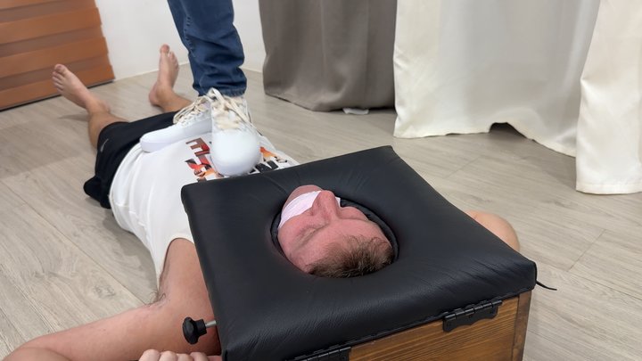 Sneakers Trampling – Locked in the Box Under My Shoes | FHD