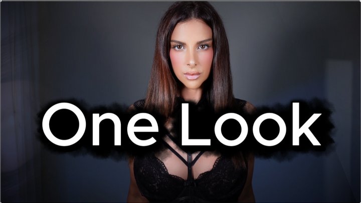 One Look - Silente Stare That Says Everything