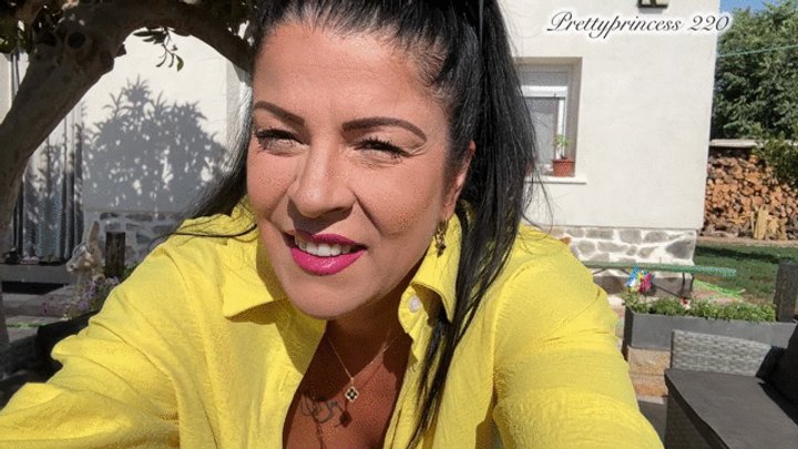 Hot farts with my ass in the air