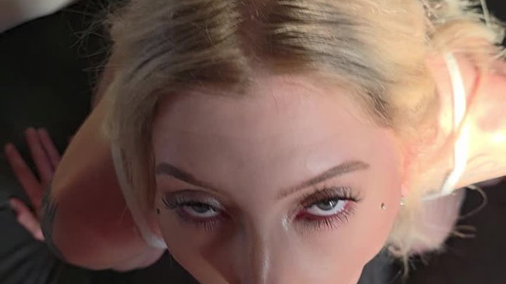 Rough throattraining for bratty slut