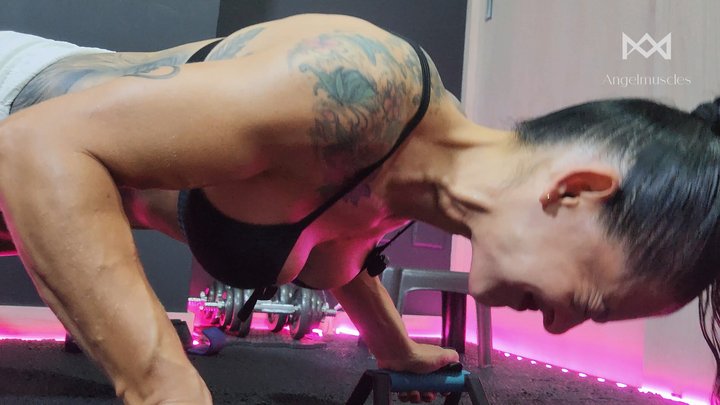 Pumped Veins & Powerful Lifts