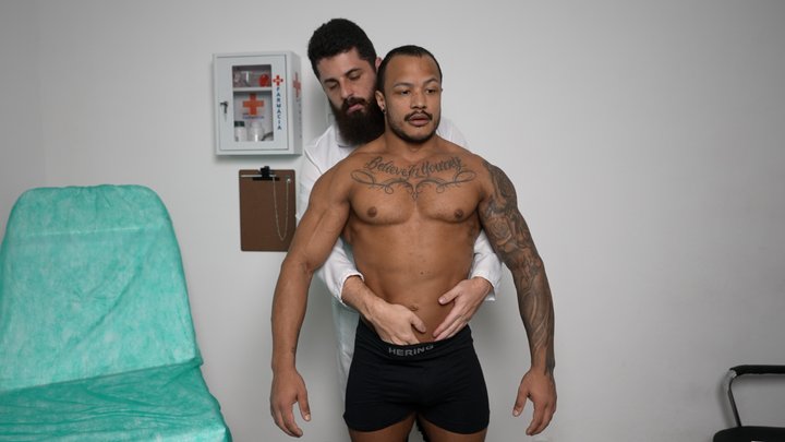 Physical exam #31: the personal trainer is plugged