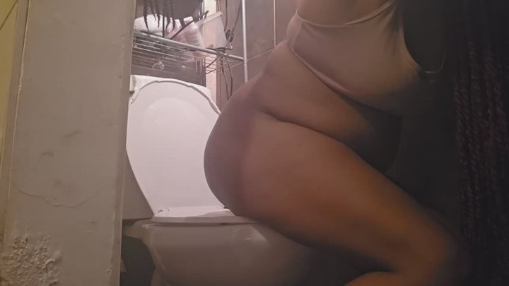 Pixie's Toilet Tumble - BLOOPERS INCLUDED -