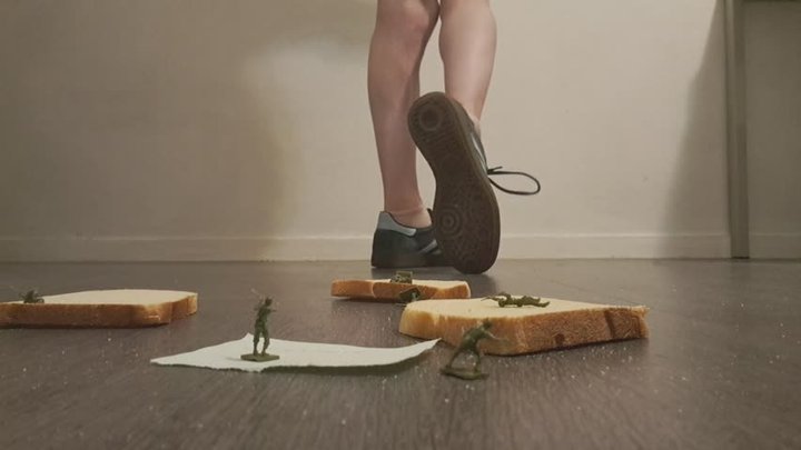Crushing tinies on bread in Adidas Spezial