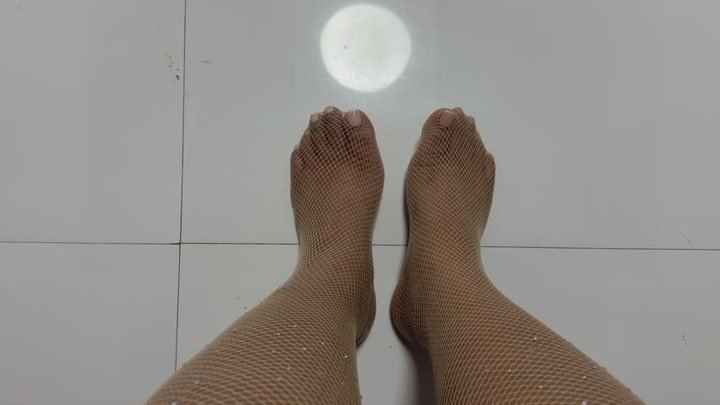 skintone Fishnets
