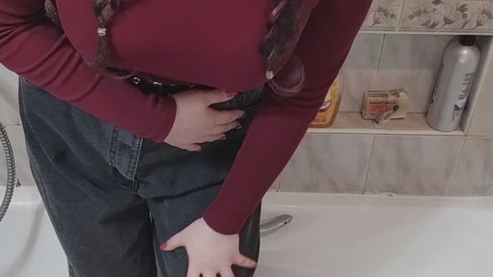Black Jeans Omorashi Task: Tight Belt, Water Sound