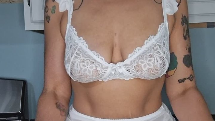 DesperateHousewife Presents: Spitting like an angel