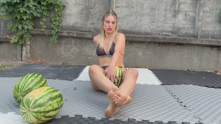 Aura’s Ultimate Watermelon Crushing Challenge + Foot Fetish — Can Her Legs Destr