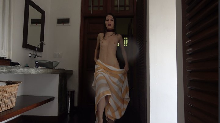 Tribute your way into my good graces, wallet - FINDOM
