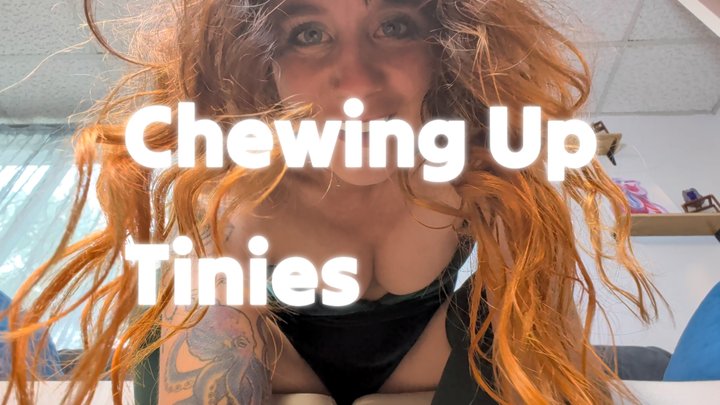 GIANTESS Poison Ivy plays with tinies